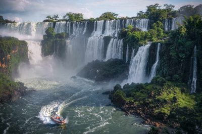 iguazu-falls--iguazu-national-park--brazil-argentina-paraguay-border--1171077586-0c0af92a39e24d179bfa236d3248b2db